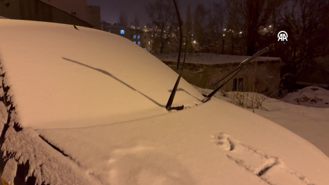 Erzurum, Ardahan ile Kars'ta dondurucu soğuklar etkili oluyor