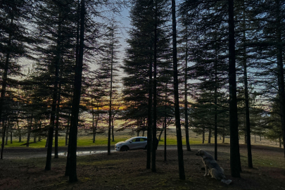 Hazar Gölü&#039;nde gün batımı güzelliği