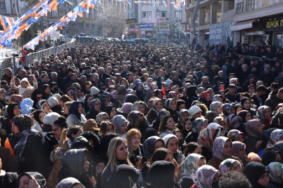 AK Parti Van Büyükşehir Belediye Başkan adayı Arvas için karşılama programı düzenlendi