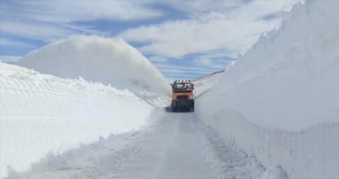 Van, Hakkari ve Bitlis&#039;te 147 yerleşim yerine ulaşım sağlanamıyor