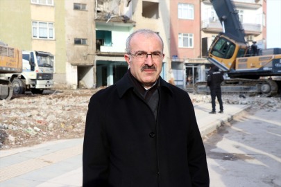 Elazığ&#039;da ağır hasarlı binaların yüzde 87&#039;sinin yıkımı tamamlandı