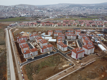 6 ŞUBAT DEPREMLERİNİN BİRİNCİ YILI - Elazığ&#039;da 2 bin 255 deprem konutu şubatta teslim edilecek