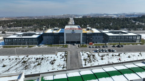 6 ŞUBAT DEPREMLERİNİN BİRİNCİ YILI - Malatya kayısısının dünyaya açılan yeni kapısı faaliyete başlıyor