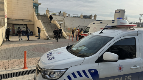 Elazığ&#039;da fizyoterapi teknikeri kadın, çalıştığı hastane önünde eşi tarafından öldürüldü
