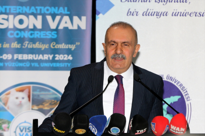 Van'da "Uluslararası Vizyon Van Kongresi" başladı