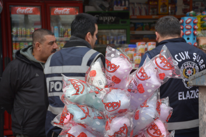 Elazığ&#039;da polis okul önlerinde denetim yaptı