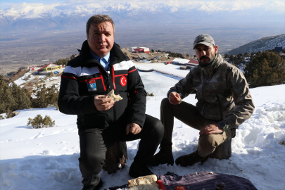 Erzincan Valisi Aydoğdu, kentin doğal güzelliklerini ve yöresel lezzetlerini tanıtmaya devam ediyor