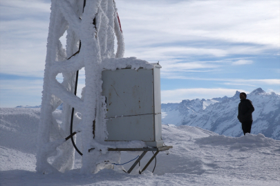 Hakkari&#039;de soğuk hava etkisini sürdürüyor