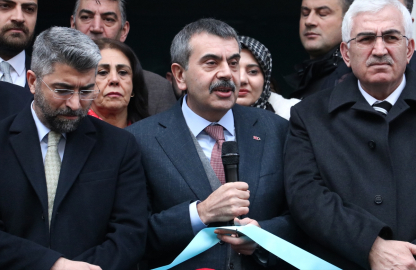 Milli Eğitim Bakanı Tekin, Erzurum&#039;da seçim koordinasyon merkezi açılışına katıldı