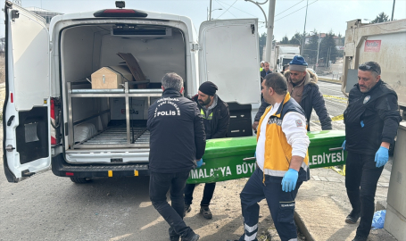 Malatya&#039;da kamyonun çarptığı yaya öldü