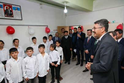 Hakkari'de 9 okula müzik, yazılım ve tasarım atölyeleri kazandırıldı