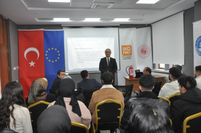 Muş Valisi Çakır, Bulanık'ta ziyaretlerde bulundu