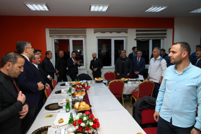 Hakkari&#039;de sporcular ASKF&#039;nin düzenlediği programda buluştu