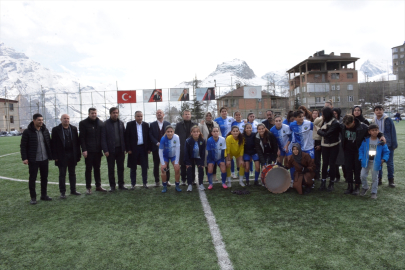 Yüksekova Belediyespor liderliğini sürdürdü