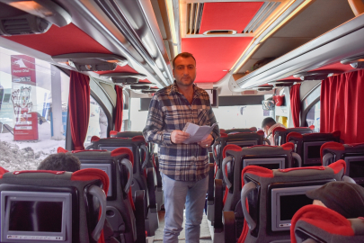 Bitlisivil polis, yolcu olarak bindiği otobüste trafik denetimi yaptı