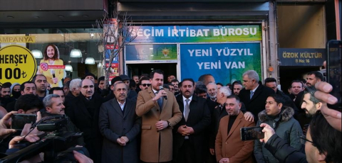 Van&#039;da AK Parti Seçim Bürosu açıldı