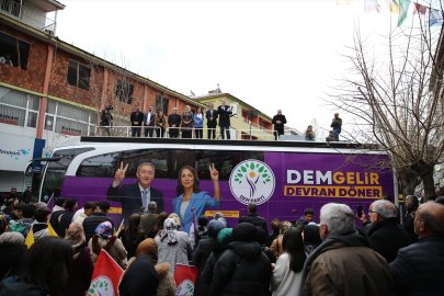 DEM Parti Eş Genel Başkanı Bakırhan, Bingöl'de Halk Buluşması'na katıldı