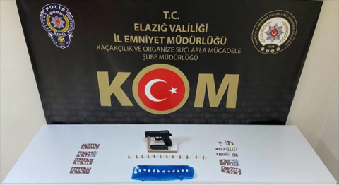 Elazığ&#039;da asayiş uygulamasında 11 şüpheli yakalandı