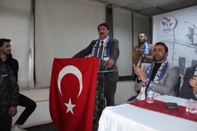 AK Parti Hakkari Belediye Başkan adayı Ölmez, gençlerle buluştu