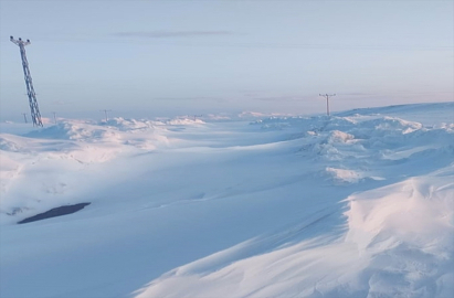 Bingöl Karlıova&#039;da kar etkili oldu