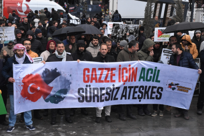Van'da İsrail'in Gazze'ye yönelik saldırıları protesto edildi