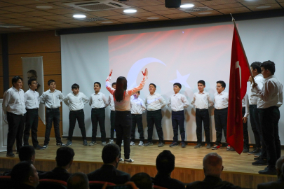 Darende ve Kale&#039;de "İstiklal Marşı&#039;nın Kabulü ve Mehmet Akif Ersoy&#039;u Anma Günü" kutlandı