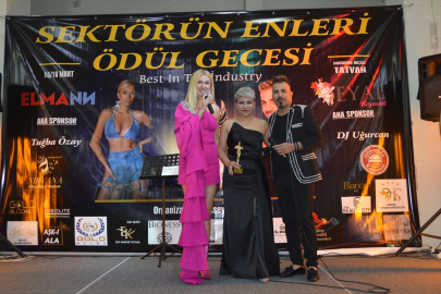 Tatvan&#039;da "Sektörün Enleri Ödül Gecesi" düzenlendi