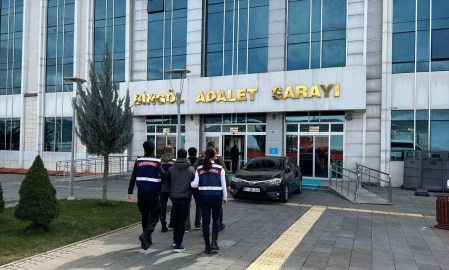 Bingöl&#039;de terör örgütü propagandası yaptığı iddia edilen 4 zanlı yakalandı
