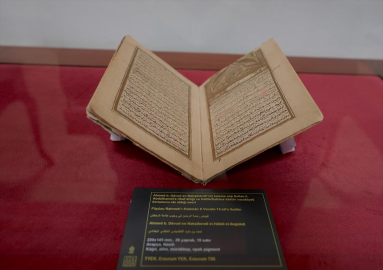 Erzurum&#039;da 700 yıllık yazma eserler ramazana özel ziyarete açıldı