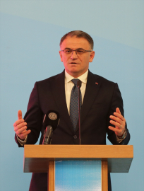 Bakan Ersoy, "Van Turizm Master Planı Lansmanı"nda konuştu: