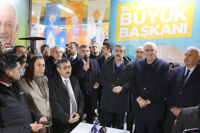 Milli Eğitim Bakanı Tekin, Erzurum Aziziye&#039;de partililerle buluştu: