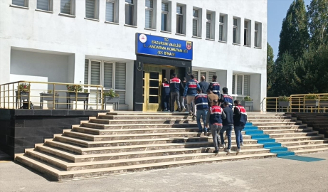 Erzurum&#039;da sosyal medyadan terör örgütü propagandası yapan 4 zanlı yakalandı