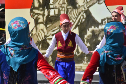 Van'ın düşman işgalinden kurtuluşunun 106'ncı yıl dönümü kutlandı