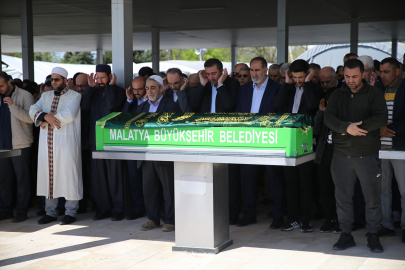 Kalp krizi sonucu vefat eden HÜDA PAR Malatya İl Başkanı toprağa verildi