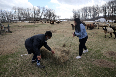 "Erkeğin yapamadığını sen mi yapacaksın" diyenlere inat Varto&#039;nun ilk kadın muhtarı oldu
