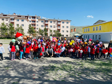 Erzurum&#039;da üniversite öğrencileri her 23 Nisan&#039;da bir okula kütüphane kuracak