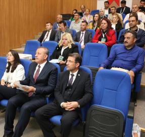 BEÜ Rektörü Elmastaş, 8. Uluslararası Batı Asya Turizm Araştırmaları Kongresine katıldı