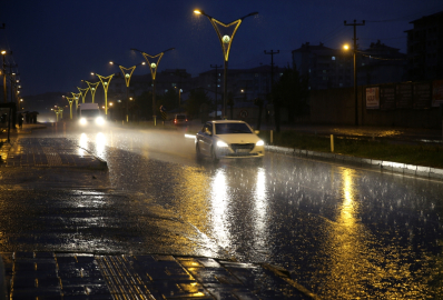 Bitlis'te sağanak etkili oldu