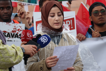 Erzurum&#039;da üniversite öğrencileri ABD&#039;deki Filistin eylemlerine destek verdi