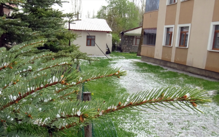 Kars&#039;ta dolu etkili oldu