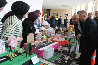 Şanlıurfa ve Malatya&#039;da çocuklara trafik eğitimi verildi