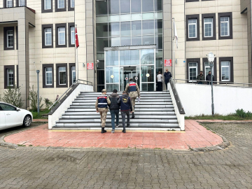Bitlis&#039;te hakkında 14 yıl 20 ay hapis cezası bulunan hükümlü yakalandı