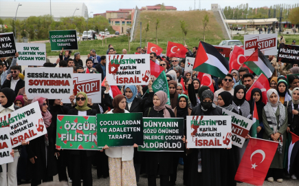 Van'da İsrail'in Gazze'ye yönelik saldırıları protesto edildi