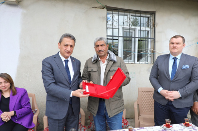 Bitlis Valisi Karaömeroğlu, gazi ve şehit ailelerini ziyaret etti