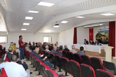 Keban&#039;da çiftçilere yönelik bilgilendirme toplantısı yapıldı