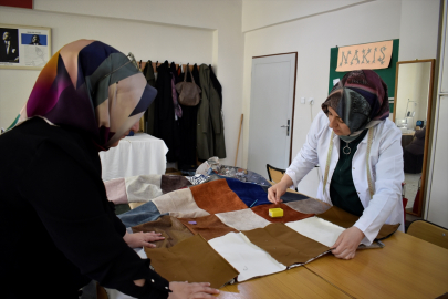 Bitlisli kadınlar, katıldıkları kurslarda meslek öğreniyor