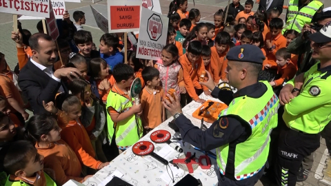 İspir&#039;de çocuklara trafik eğitimi verildi