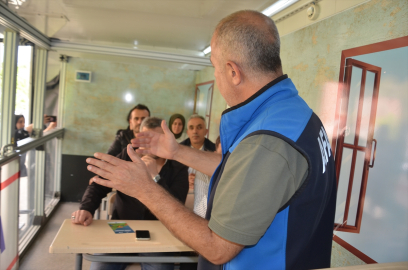 VEDAŞ ekiplerine "Mobil Deprem Simülasyon Tırı"nda eğitim verildi