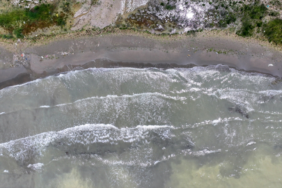 İlkbahar yağışları son yıllarda suların çekildiği Van Gölü&#039;ne yaradı