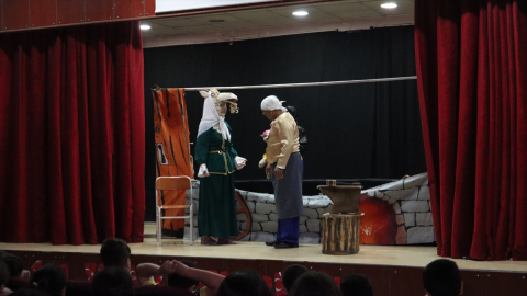 Nahçıvan Devlet Tiyatrosu, Iğdır'ın unutulmuş masallarını sahneledi